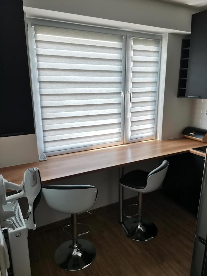 Przytulny Apartament W Wiezowcu - Centrum Miasta Podwislocze 38 Rzeszów Esterno foto
