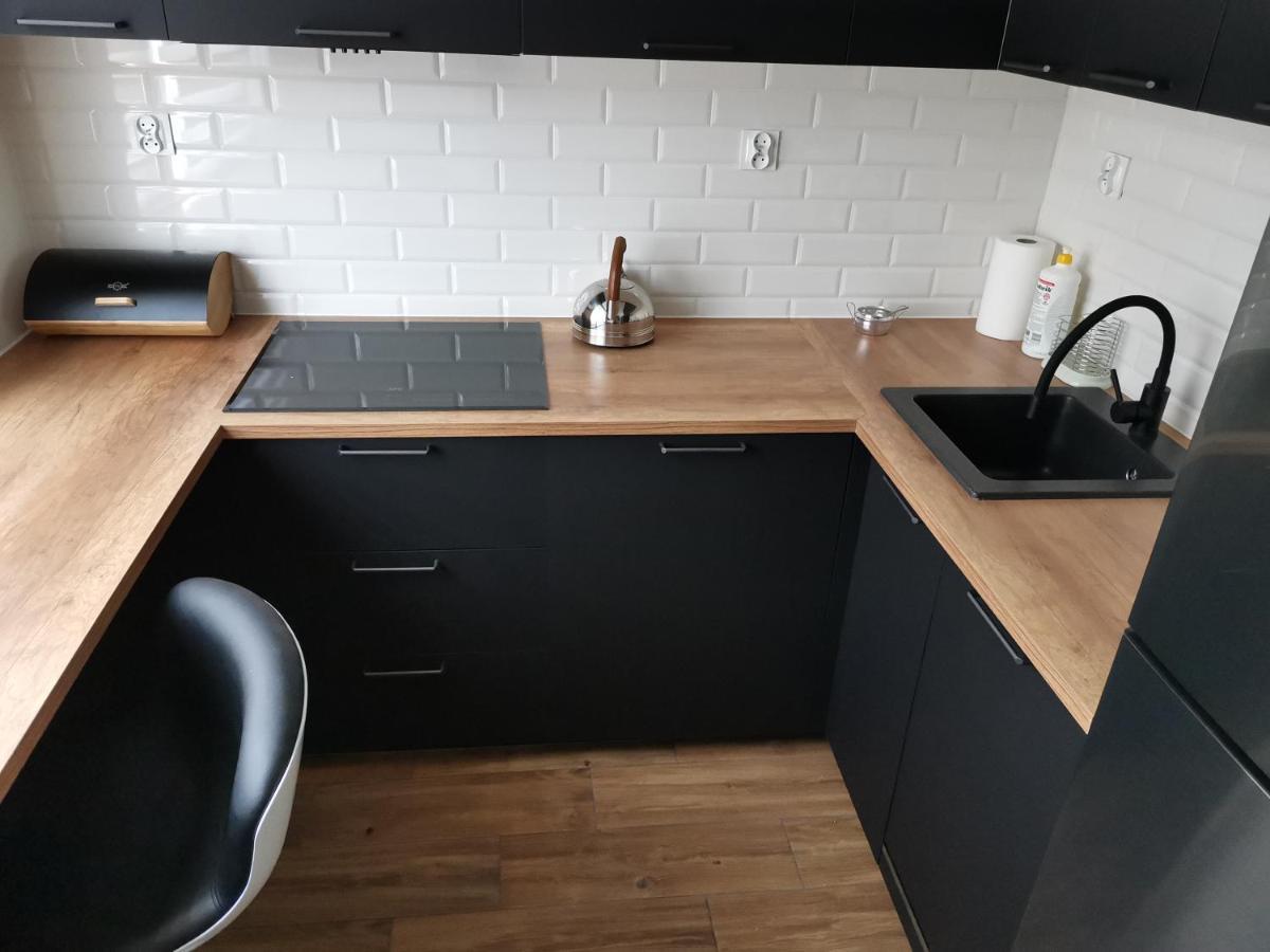 Przytulny Apartament W Wiezowcu - Centrum Miasta Podwislocze 38 Rzeszów Esterno foto